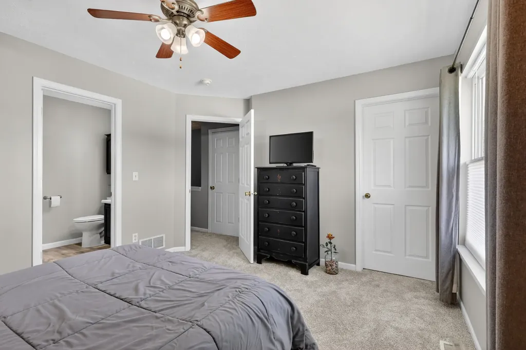 7018 S Cannon Place Drive NE Cannon Township MI 49341