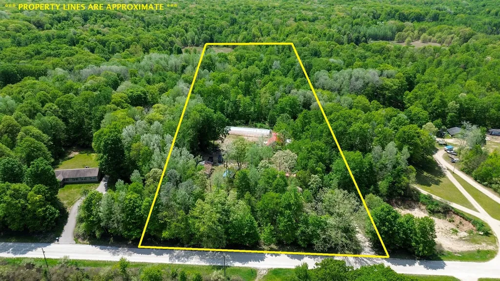 4196 W 4 Mile Road Lincoln Township MI 49349