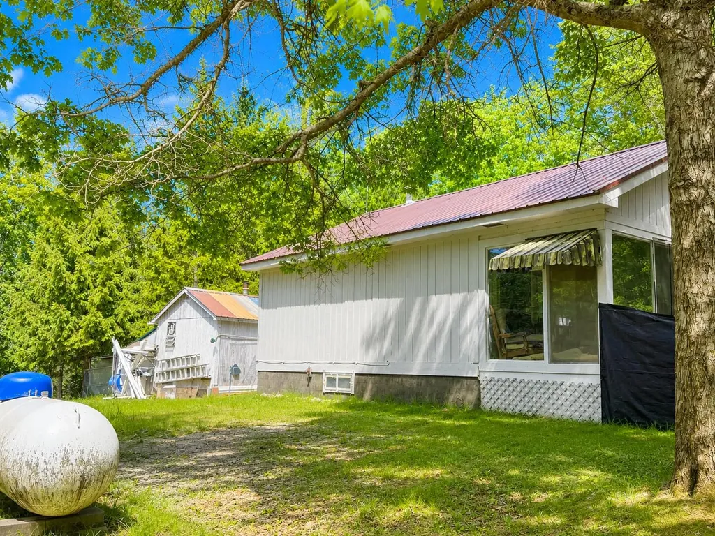 22469 165th Avenue Grant Township MI 49639