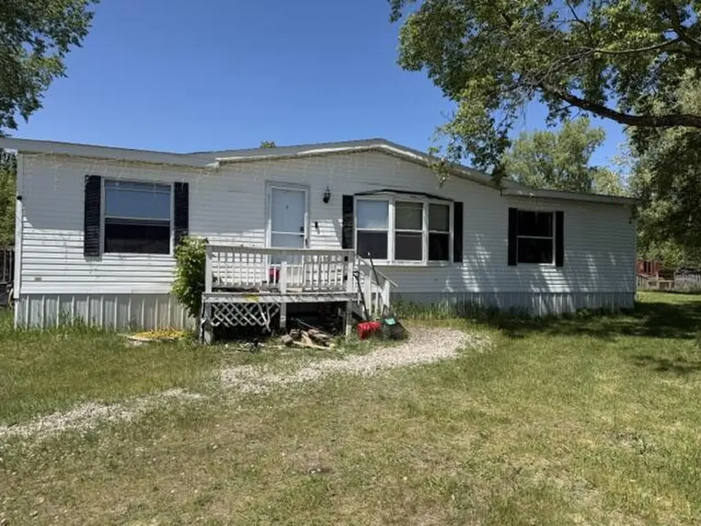 2906 S 33 Road Selma Township MI 49601