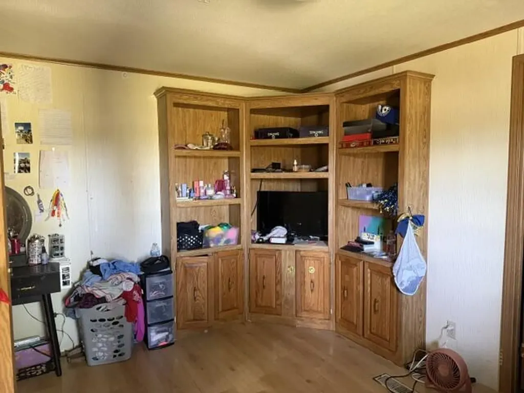2906 S 33 Road Selma Township MI 49601