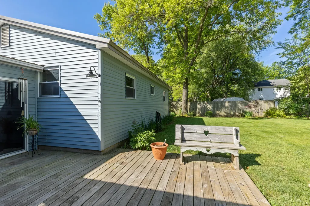 17270 Apache Trail Winfield Township MI 49329