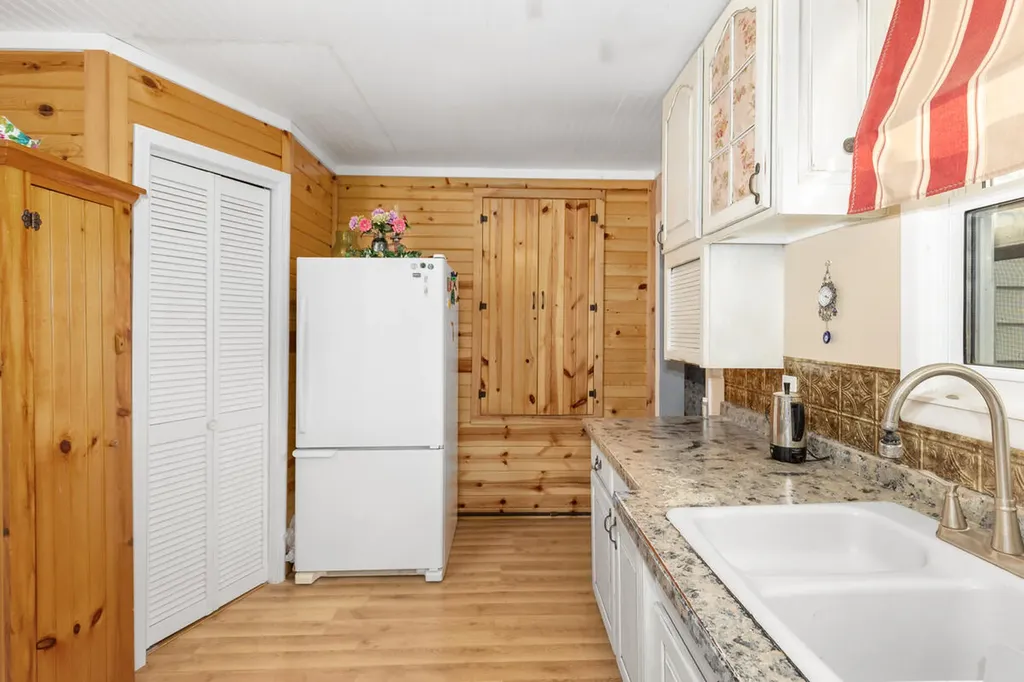 17270 Apache Trail Winfield Township MI 49329