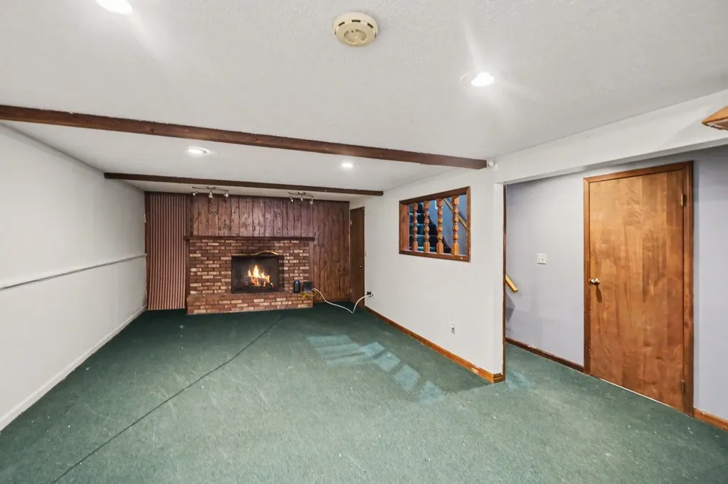 17339 Mckinley Road Colfax Township MI 49307