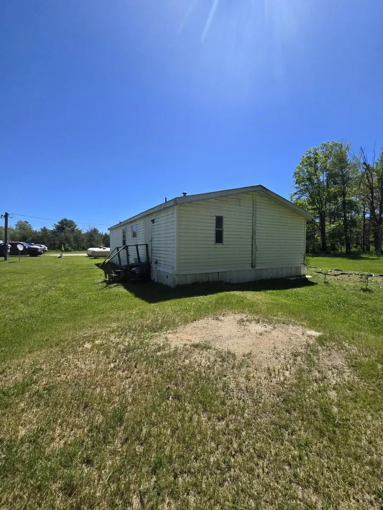 3384 E 56th Street Yates Township MI 49623