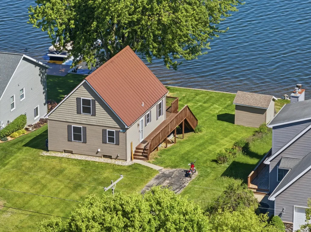 17300 Warrior Drive Winfield Township MI 49329