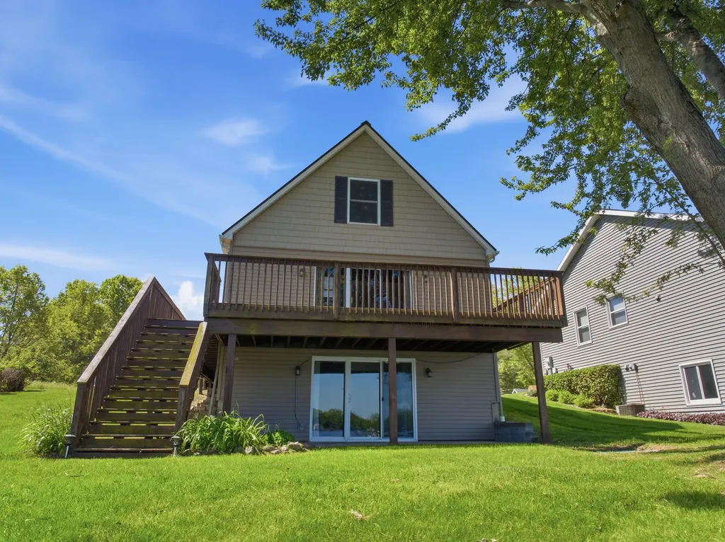 17300 Warrior Drive Winfield Township MI 49329