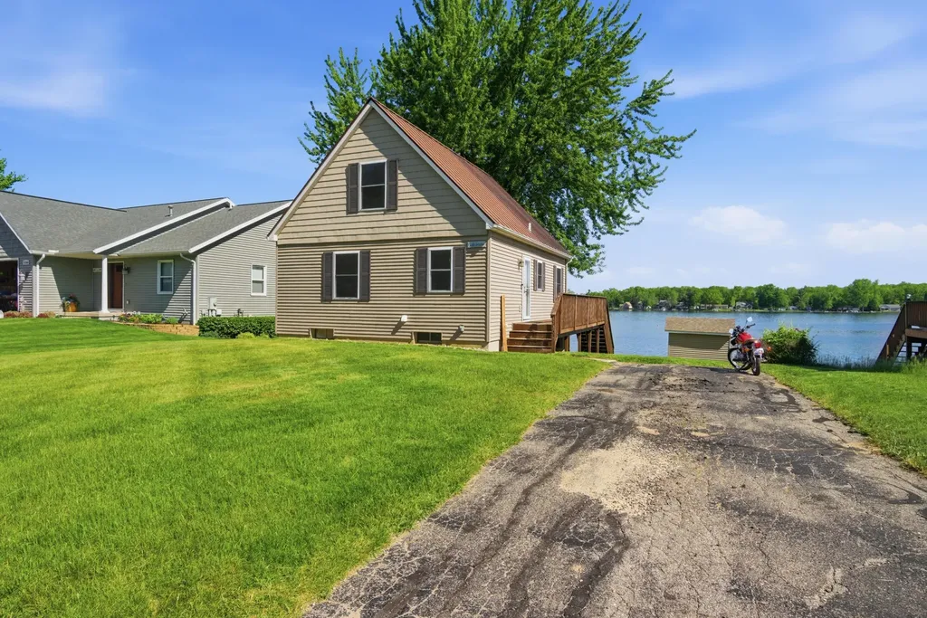 17300 Warrior Drive Winfield Township MI 49329