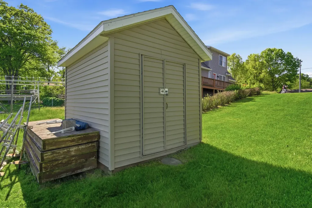 17300 Warrior Drive Winfield Township MI 49329