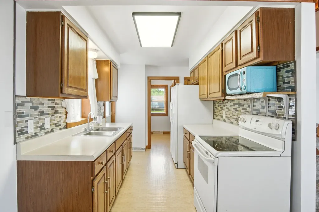 17300 Warrior Drive Winfield Township MI 49329
