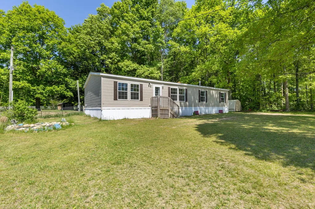 2757 127th Avenue Deerfield Township MI 49336