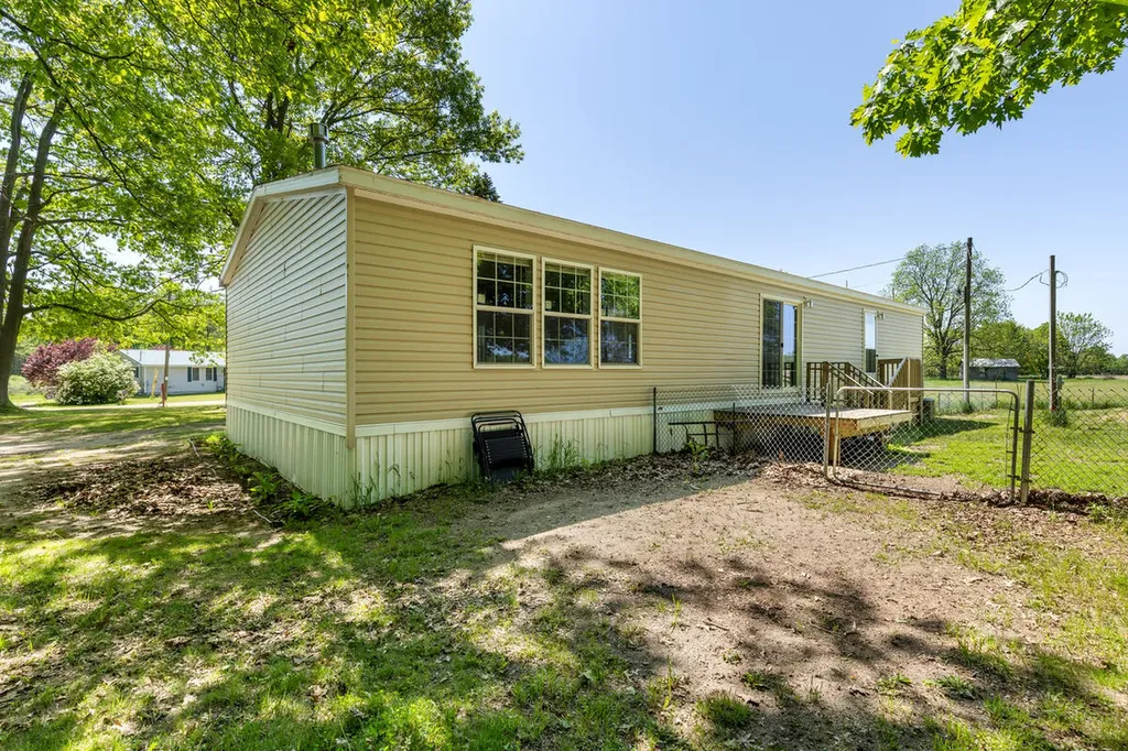 2757 127th Avenue Deerfield Township MI 49336