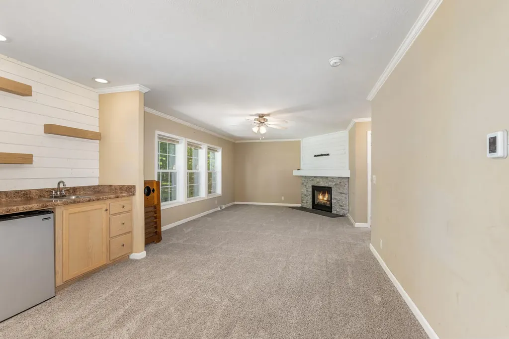 2757 127th Avenue Deerfield Township MI 49336