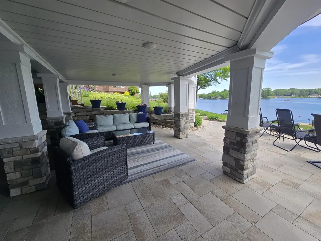7970 Island Court Morton Township MI 49346