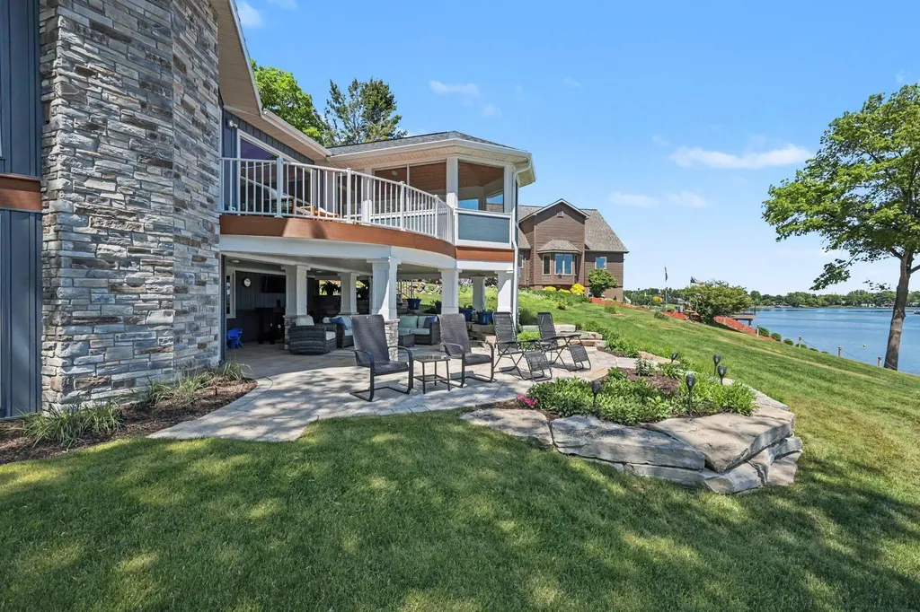 7970 Island Court Morton Township MI 49346