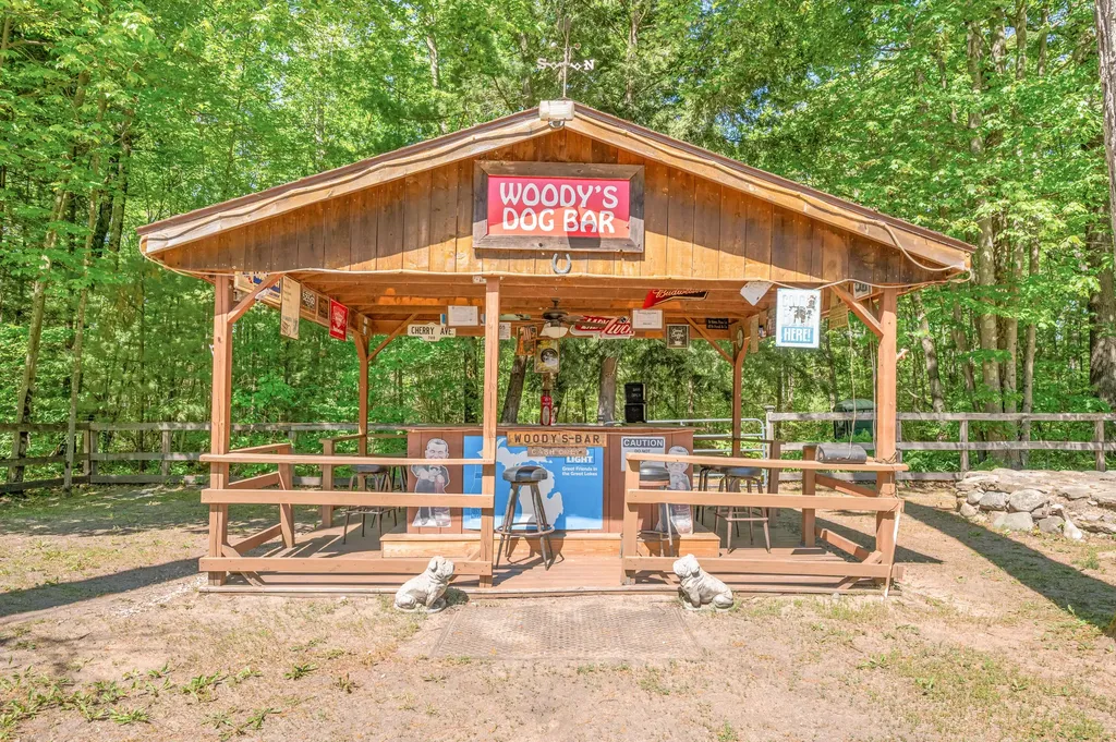 8773 N Golden Rod Boulevard Unknown City MI 49309