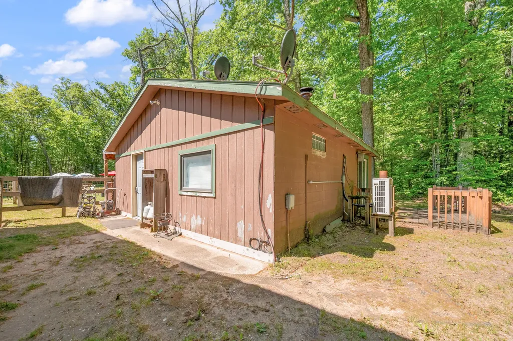 8773 N Golden Rod Boulevard Unknown City MI 49309