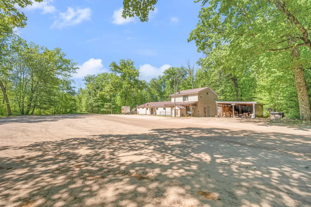 8773 N Golden Rod Boulevard Unknown City MI 49309