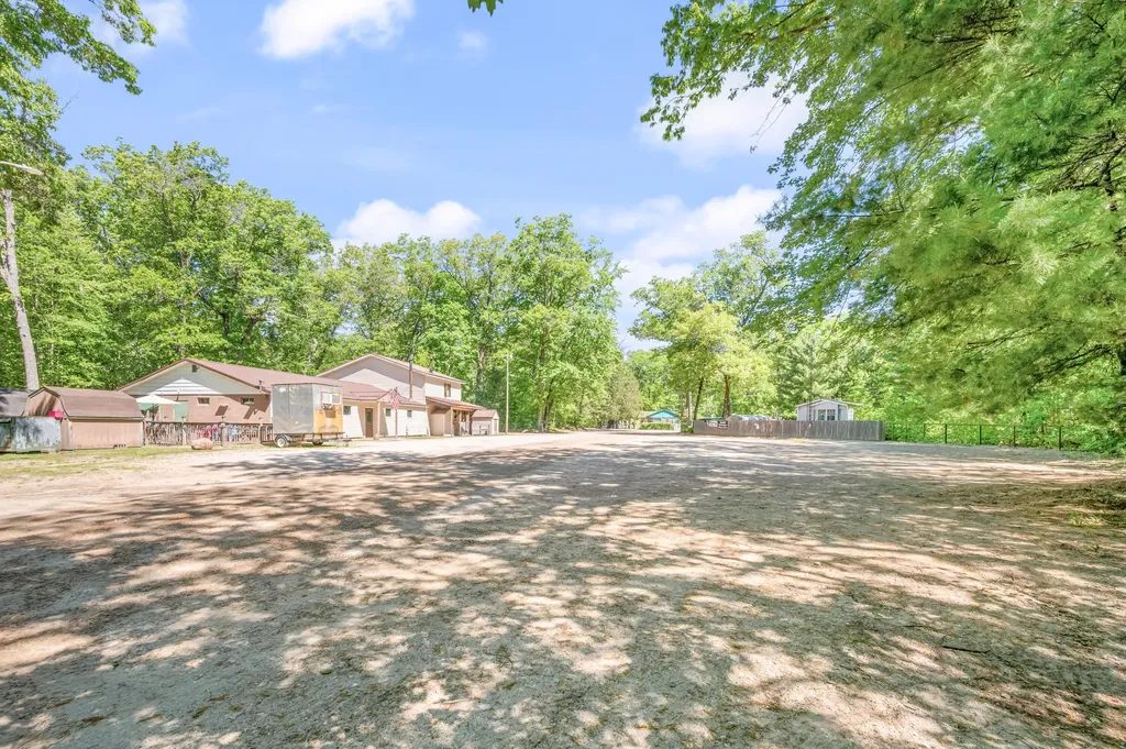 8773 N Golden Rod Boulevard Unknown City MI 49309