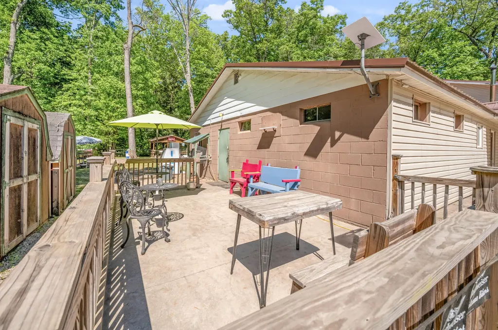8773 N Golden Rod Boulevard Unknown City MI 49309