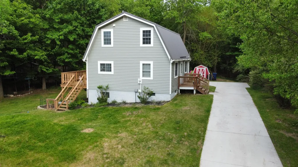 1015 Pequena Drive Unknown City MI 48893