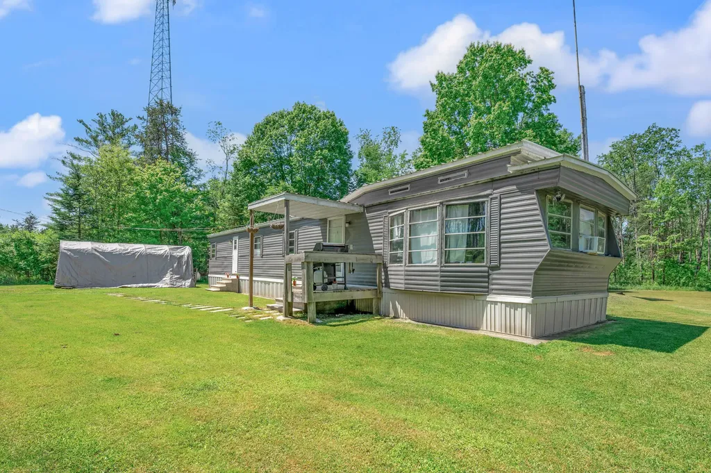 4955 N Thornapple Avenue Monroe Township MI 49349