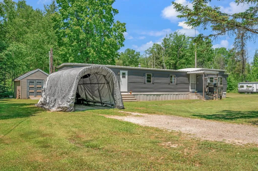 4955 N Thornapple Avenue Monroe Township MI 49349