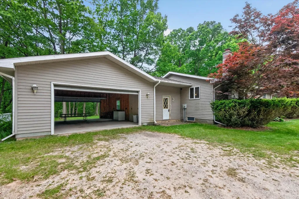 3076 Senator Road Unknown City MI 48884