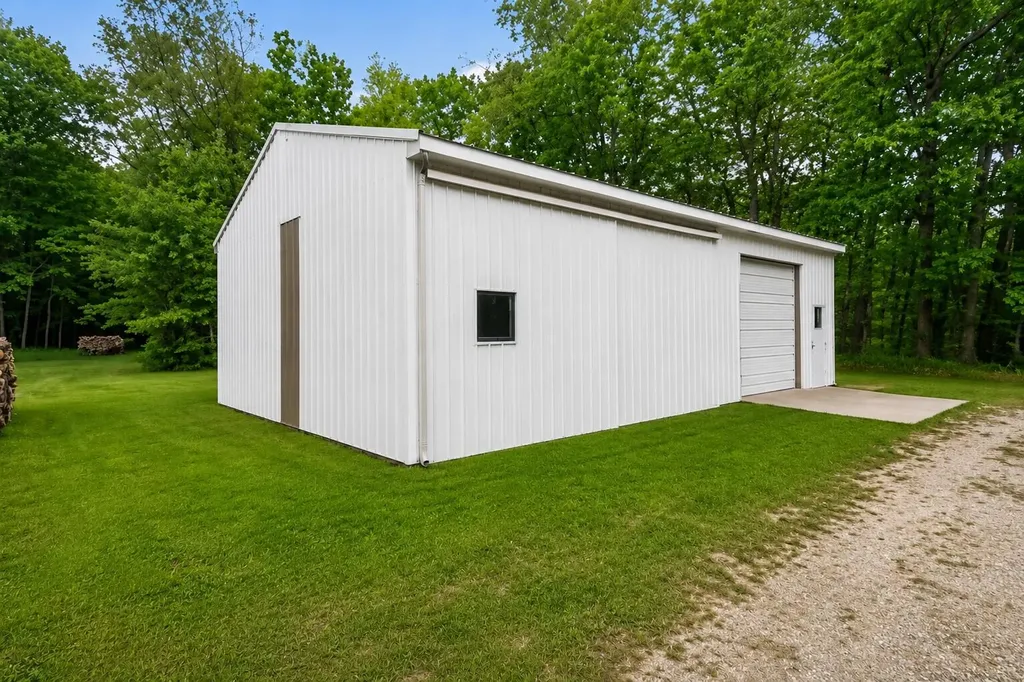 3076 Senator Road Unknown City MI 48884