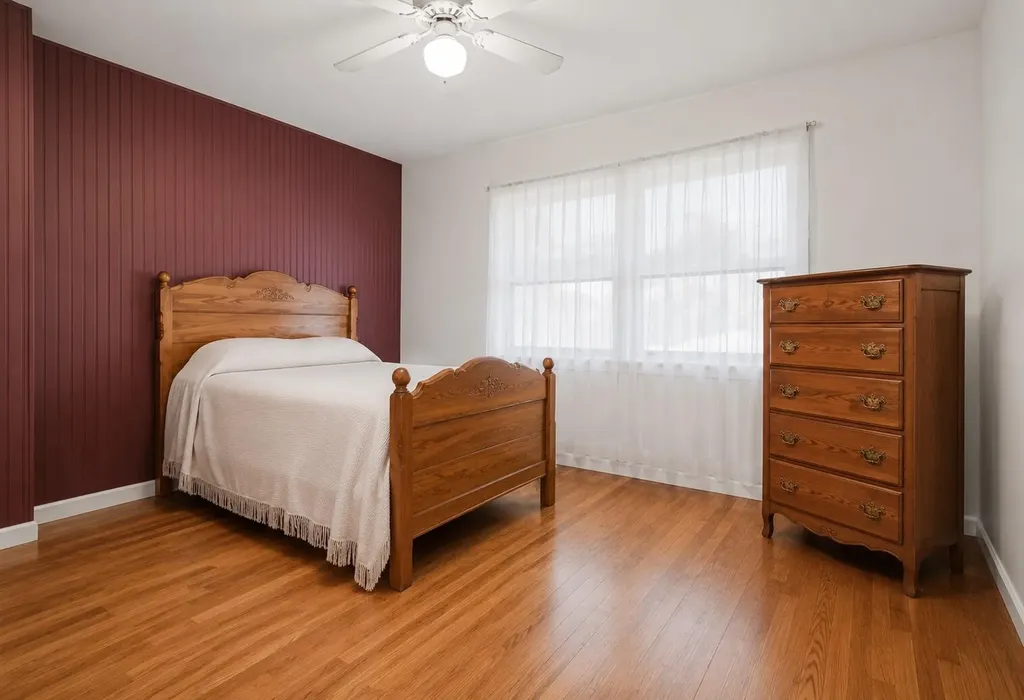 655 Wendover Boulevard Norton Shores City MI 49441