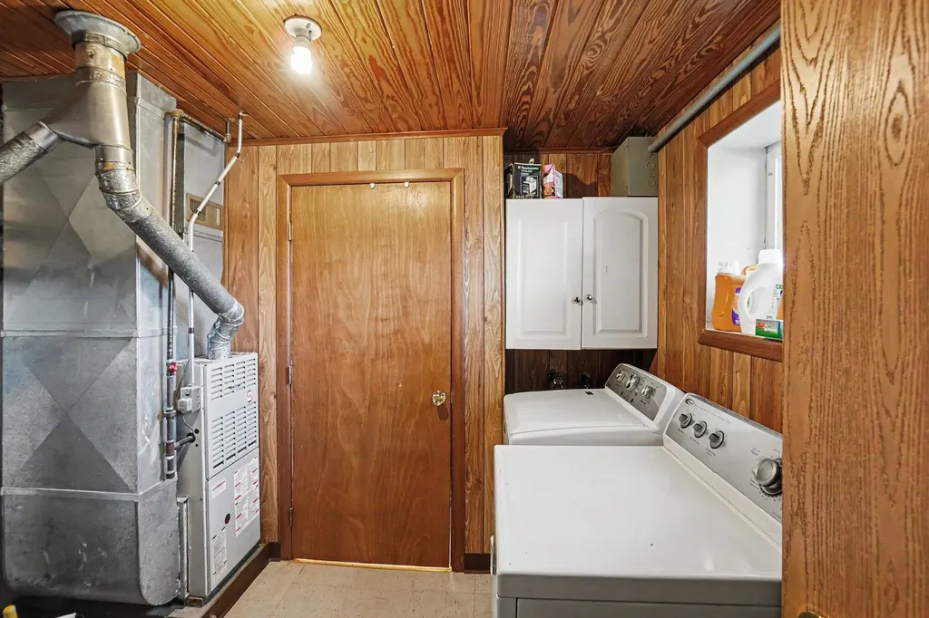 5207 E High Tower Lake Road Newfield Township MI 49421