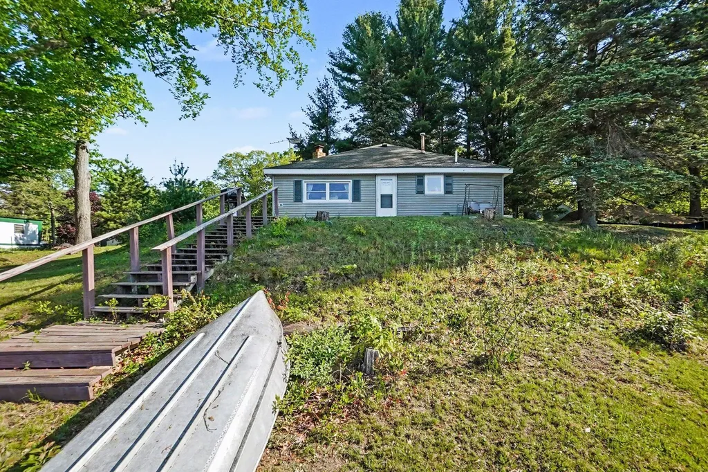 5207 E High Tower Lake Road Newfield Township MI 49421