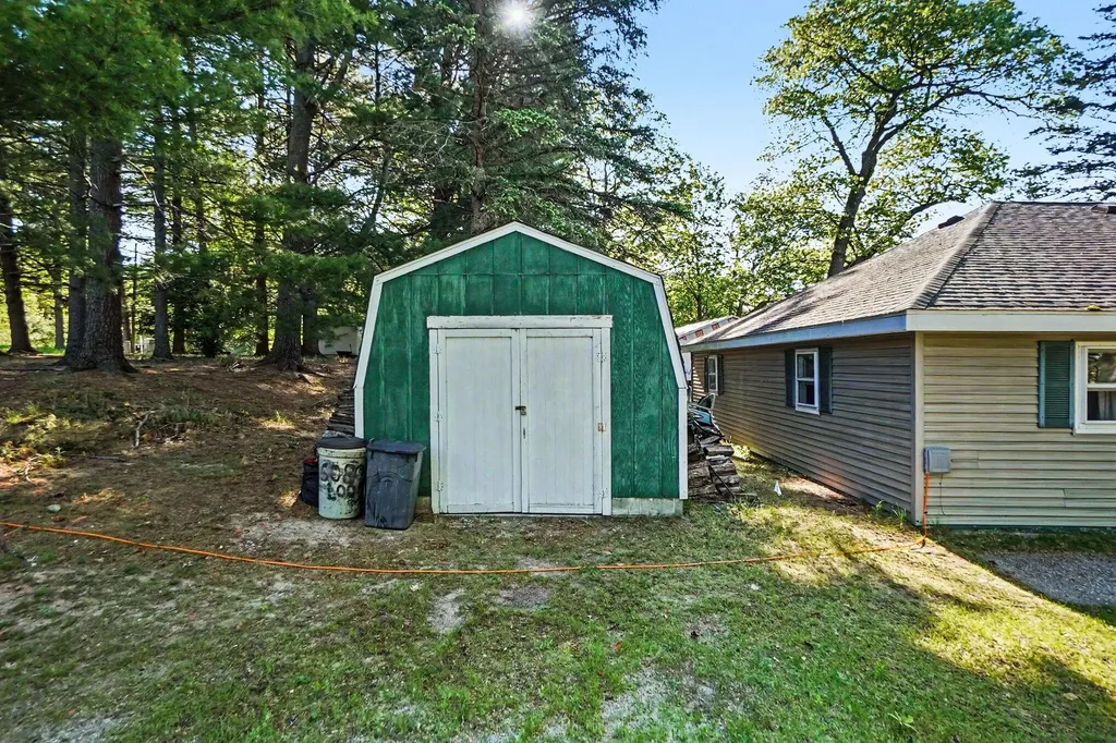 5207 E High Tower Lake Road Newfield Township MI 49421