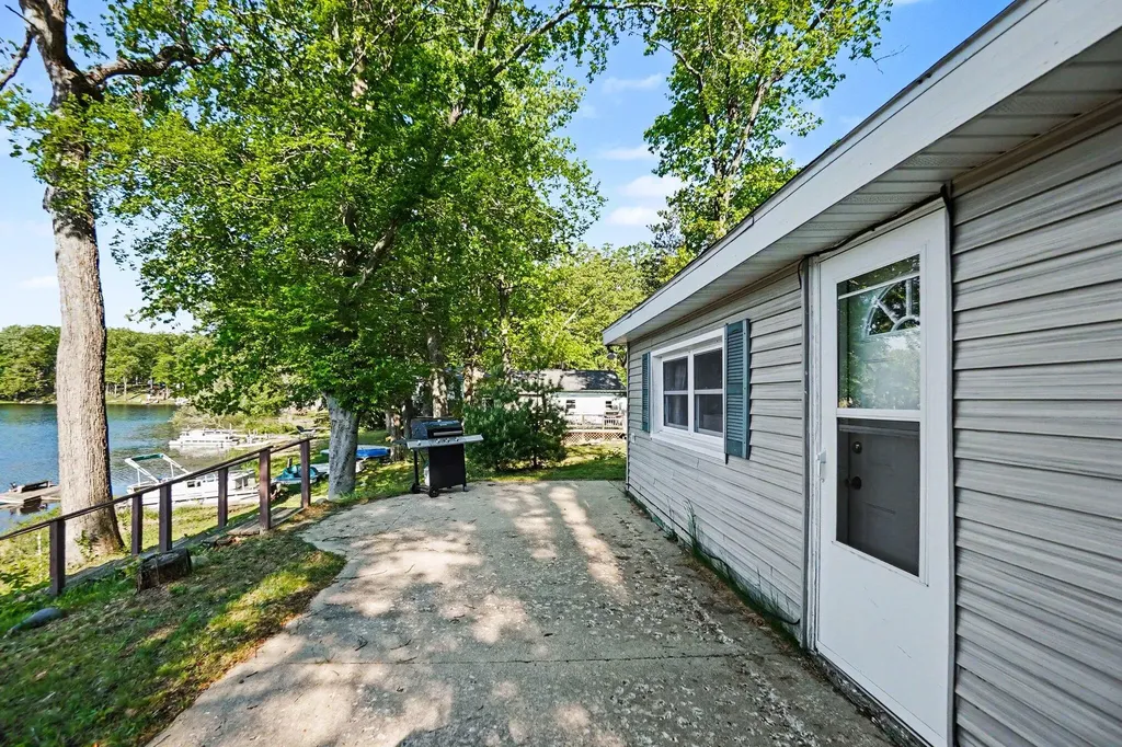 5207 E High Tower Lake Road Newfield Township MI 49421