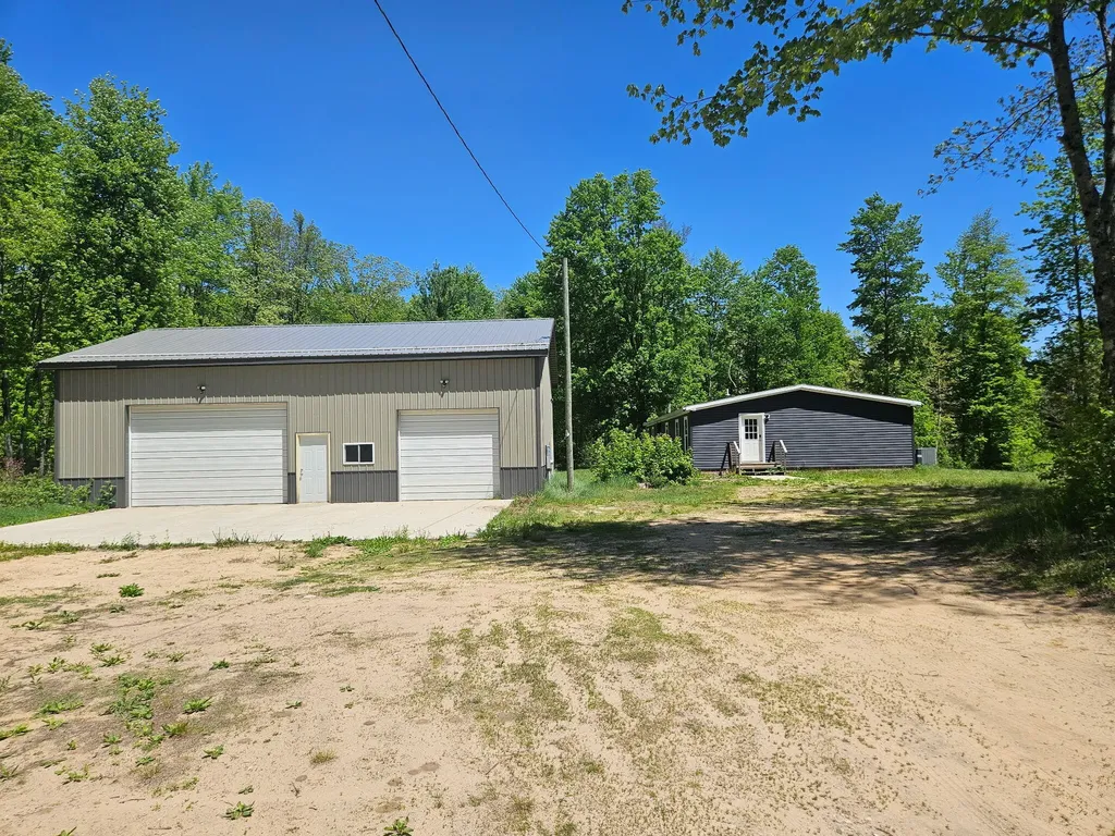 92 N Elm Avenue Goodwell Township MI 49349