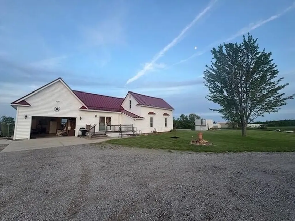 4072 20 Mile Road Marion Township MI 49665
