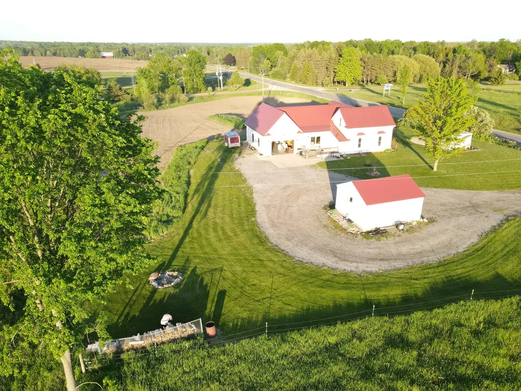 4072 20 Mile Road Marion Township MI 49665