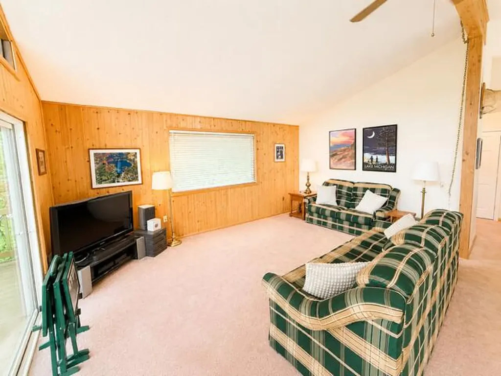 8430 Lynwood Lane Martiny Township MI 49332