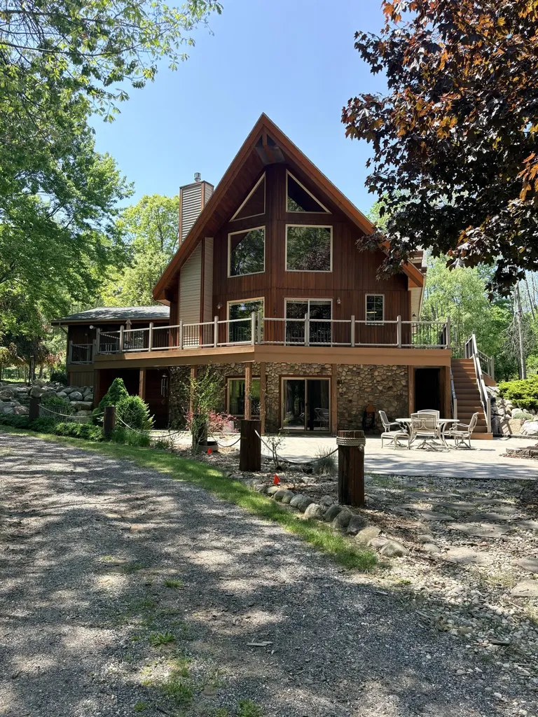 2000 Granada Court Sherman Township MI 48893