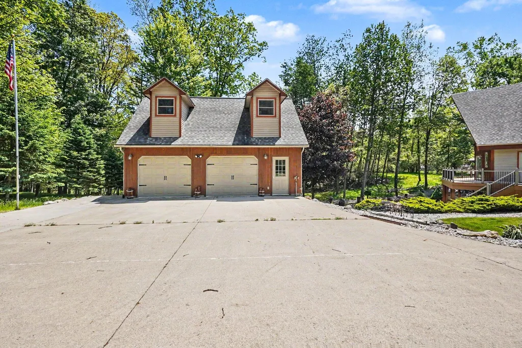 2000 Granada Court Sherman Township MI 48893