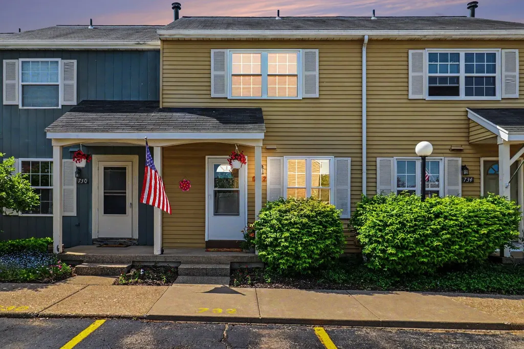 732 Pinckney Court Alpine Township MI 49321