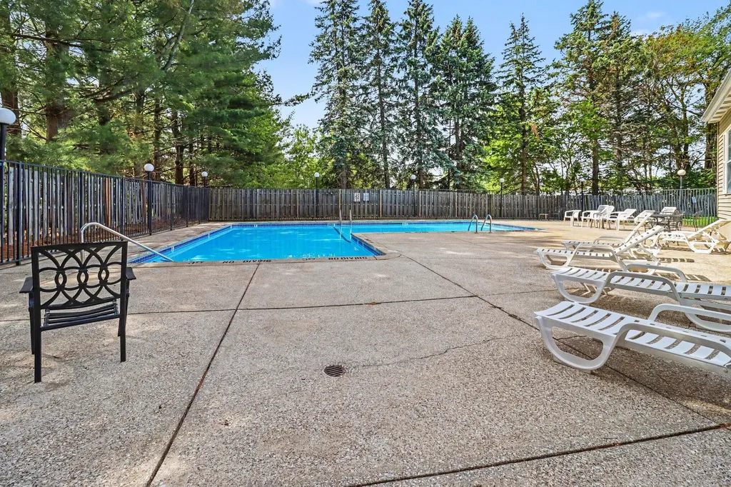 732 Pinckney Court Alpine Township MI 49321