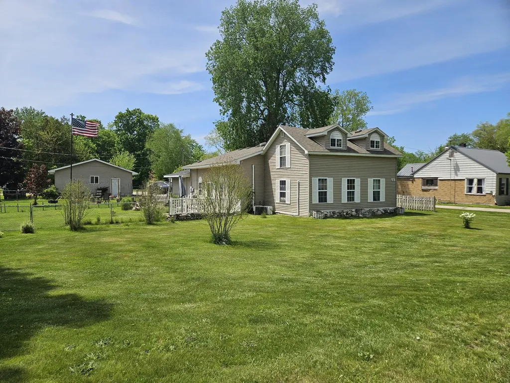 73 N State Street Hesperia Village MI 49421