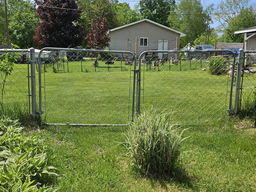 73 N State Street Hesperia Village MI 49421