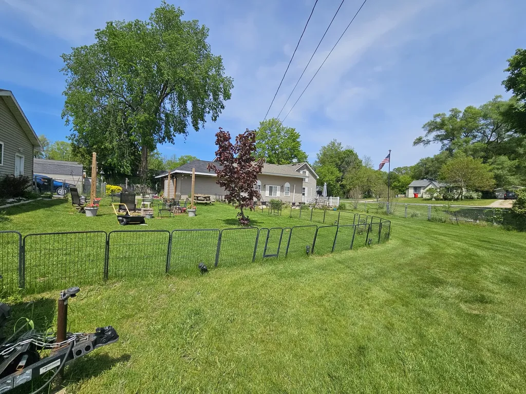73 N State Street Hesperia Village MI 49421