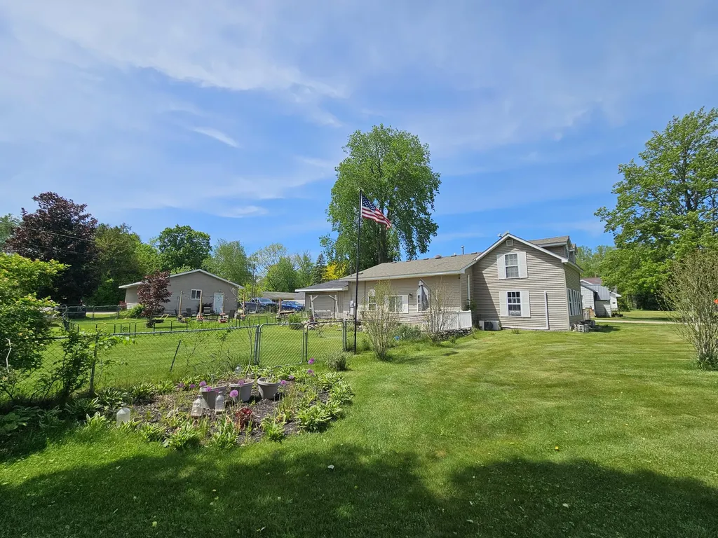 73 N State Street Hesperia Village MI 49421