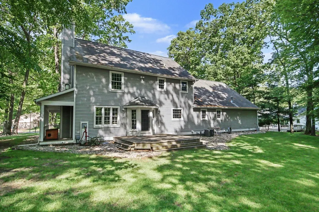 13784 Hofma Drive Grand Haven Charter Township MI 49417