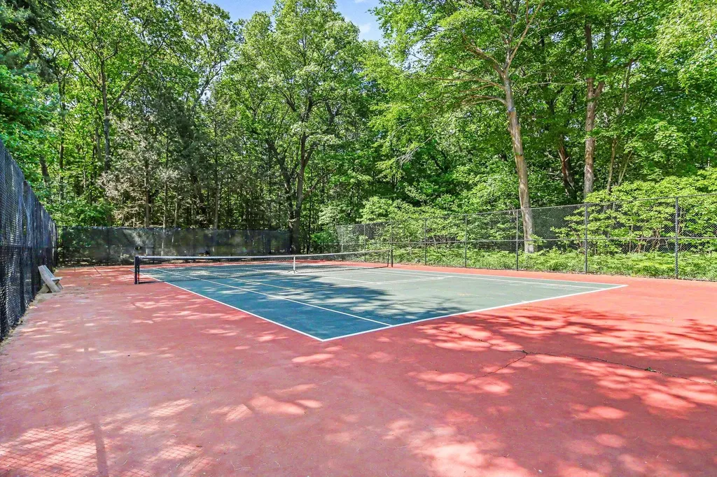 13784 Hofma Drive Grand Haven Charter Township MI 49417