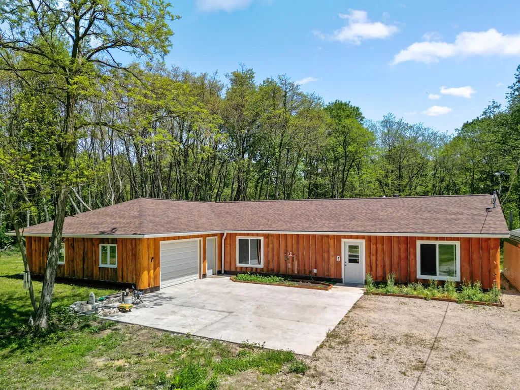 2538 S Van Wagoner Avenue Denver Township MI 49421