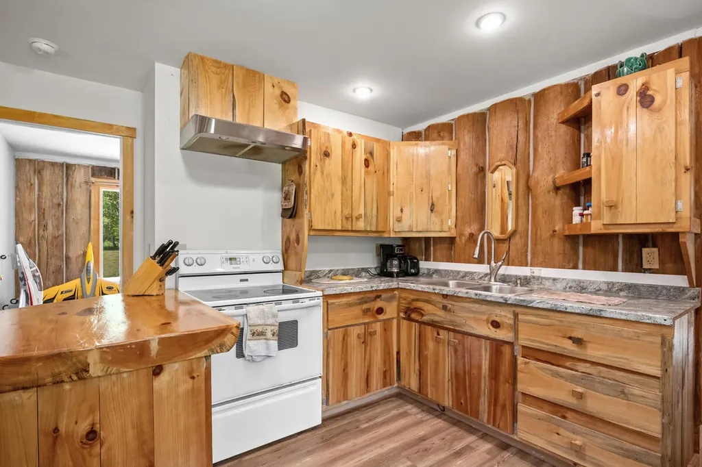 2538 S Van Wagoner Avenue Denver Township MI 49421